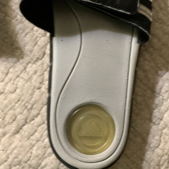 Nike Slides - Picture 4 of 6
